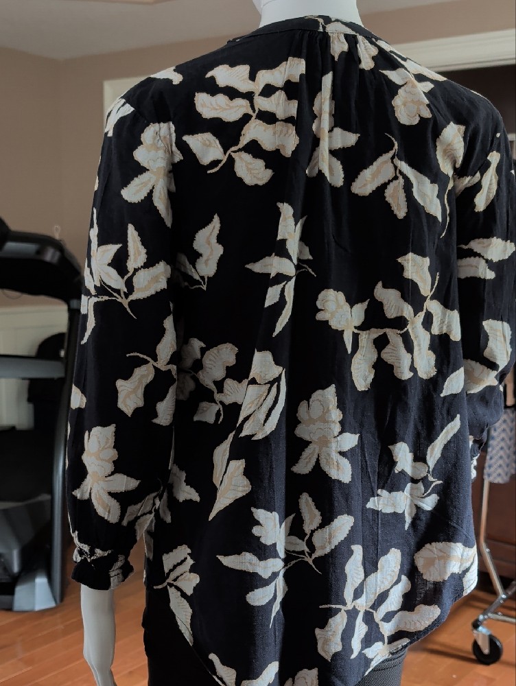 Sonoma Black Blouse With Cream Floral Print — image 5 of 5